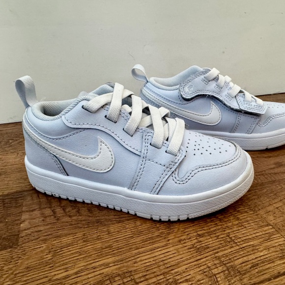Nike Jordan 1 Low Alt Cobalt Bliss White Sneakers Toddler Size 11 FN7376-400 - Picture 1 of 7